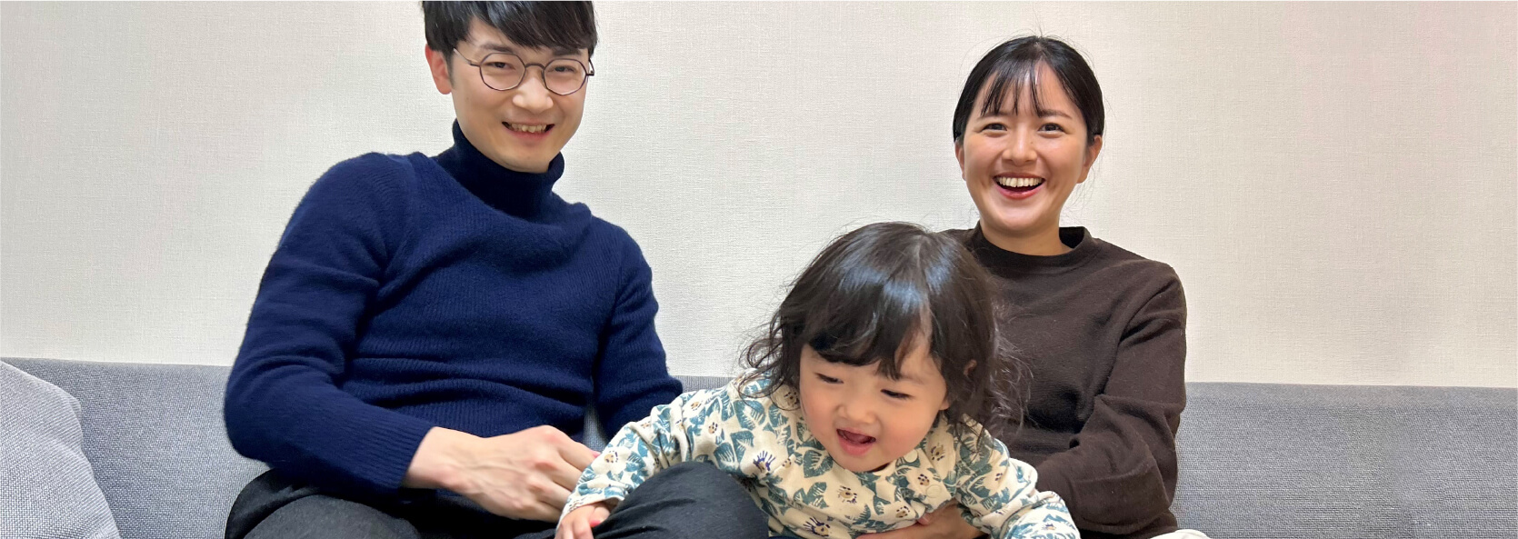 1日おきに保育園の送り迎えを交代することで、フラットに子育て